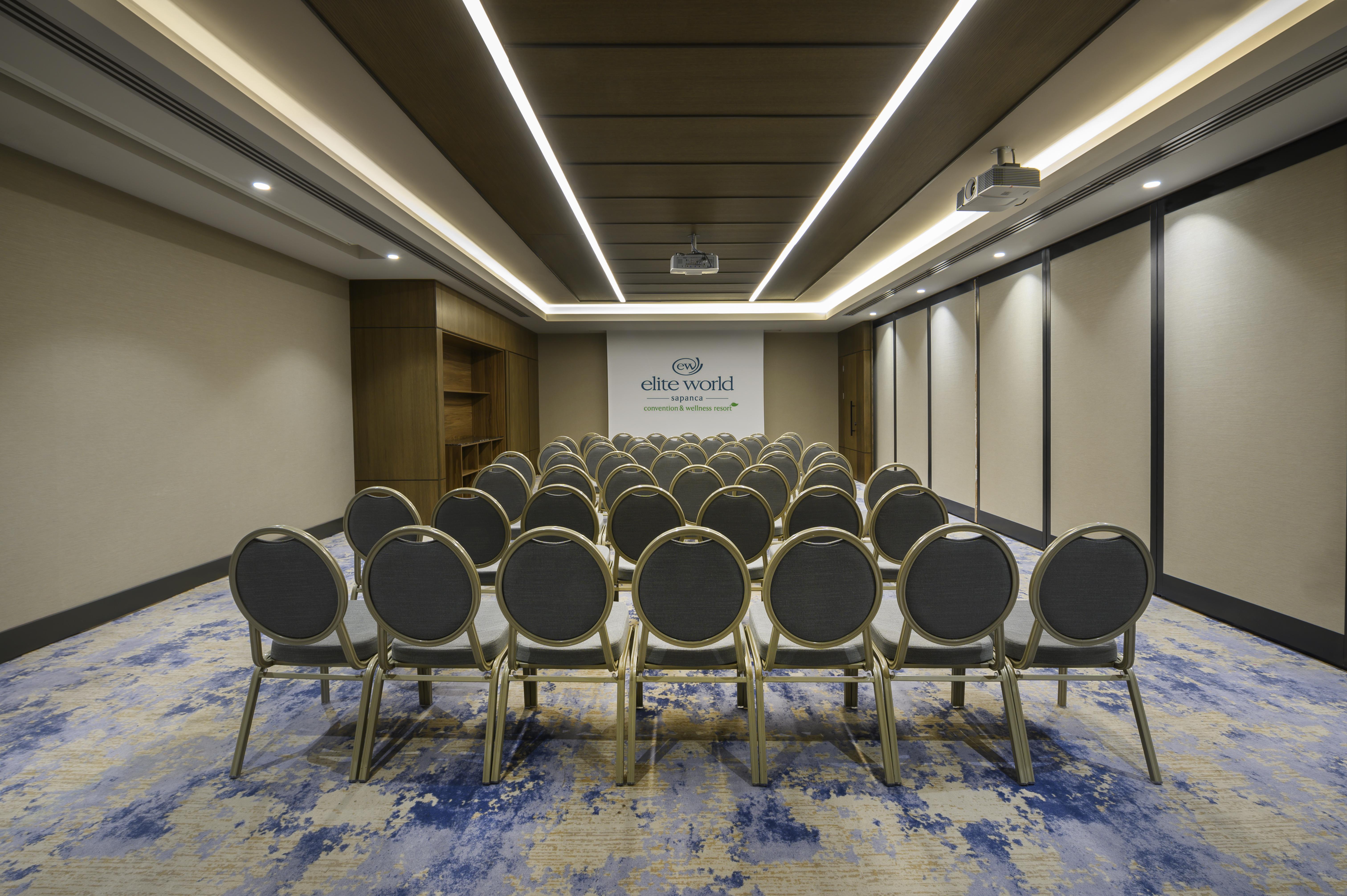 Hotel Elite World Grand Sapanca Exterior foto Meeting room