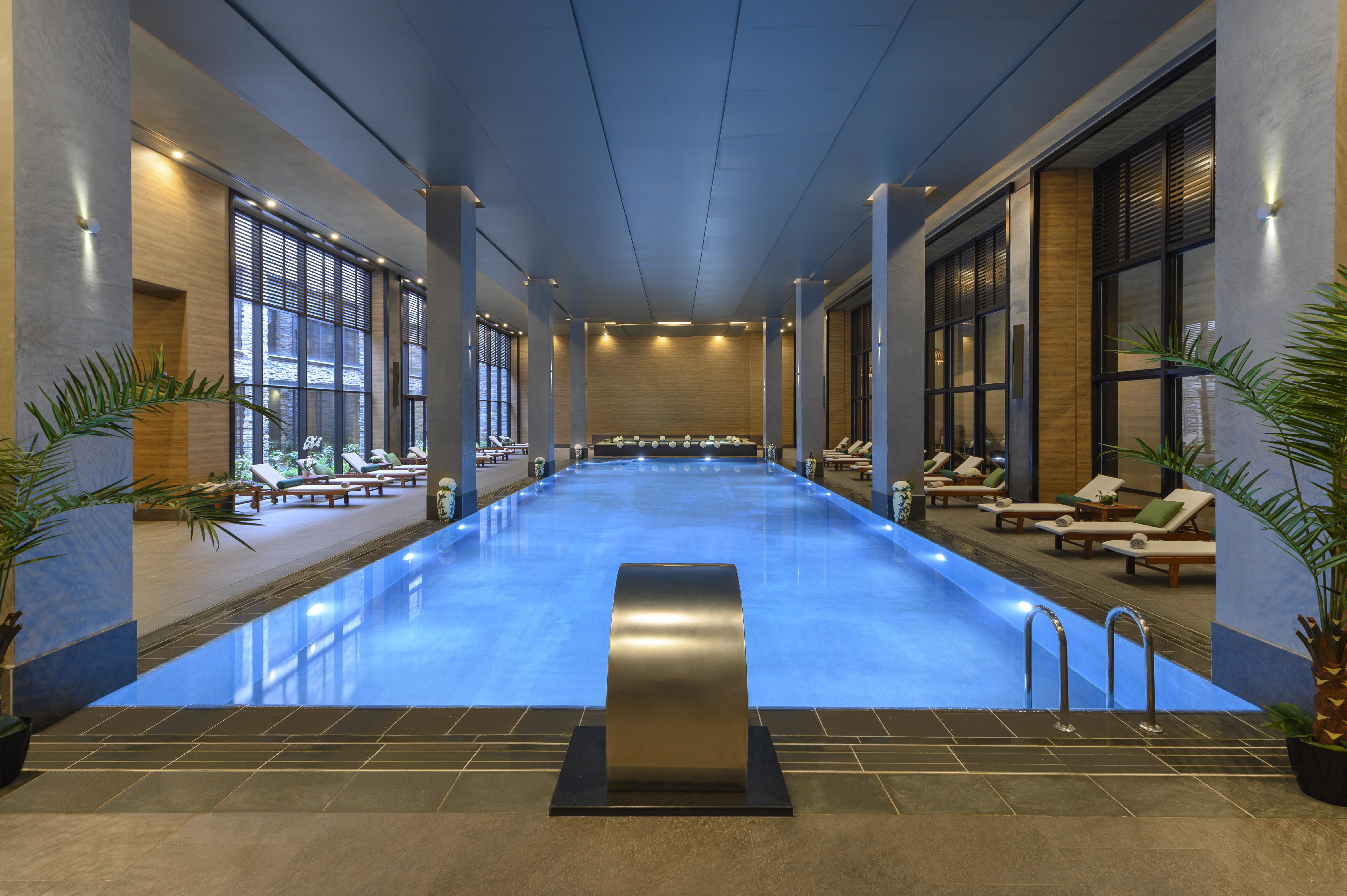 Hotel Elite World Grand Sapanca Exterior foto The pool at the hotel