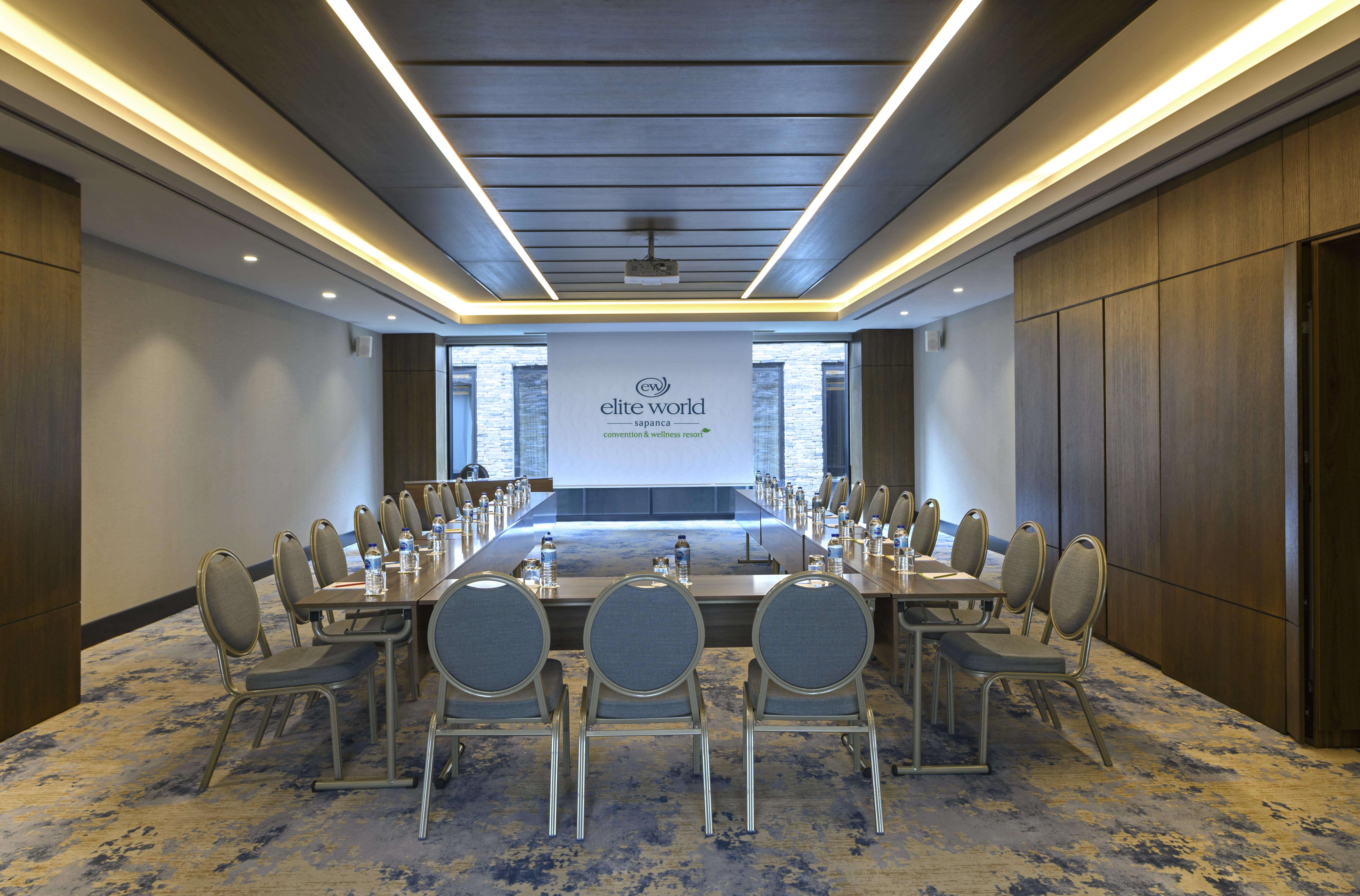 Hotel Elite World Grand Sapanca Exterior foto Meeting room at the hotel