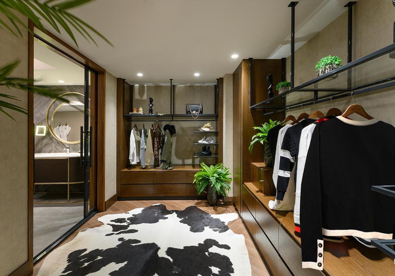Hotel Elite World Grand Sapanca Exterior foto The dressing room of a suite at The Hari