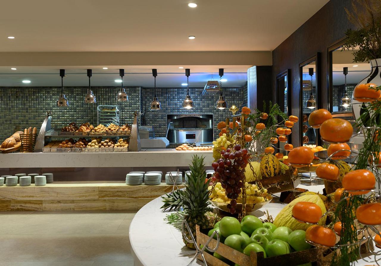 Hotel Elite World Grand Sapanca Exterior foto The buffet at the hotel